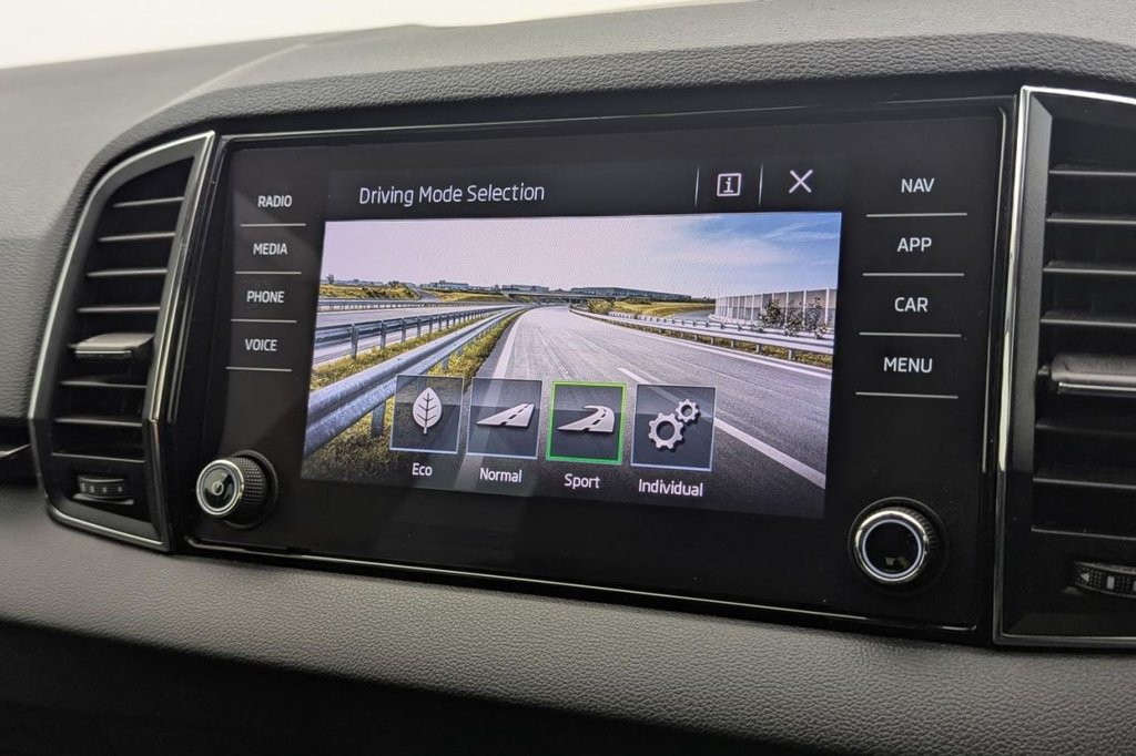 Used Skoda Karoq 2020 for sale - 77953061: Photo 37