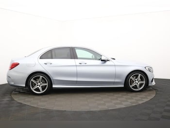Used Mercedes-Benz C Class 2015 for sale - 77621421: Photo