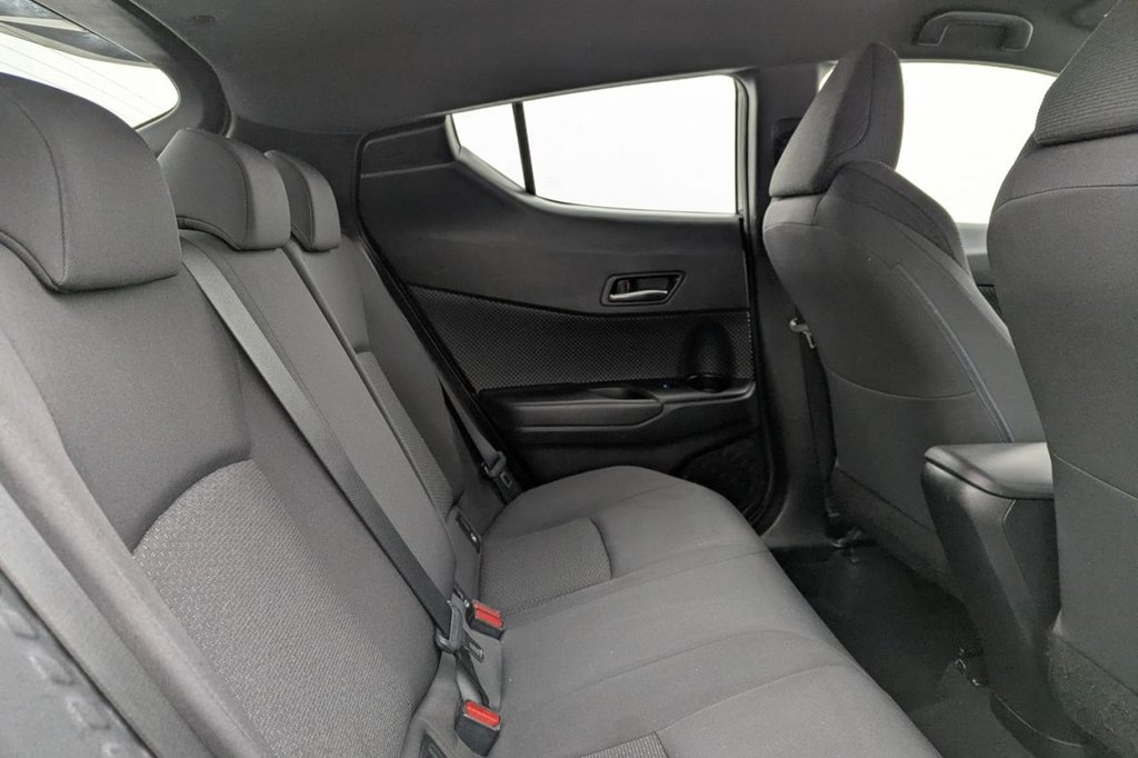 Used Toyota C-HR 2018 for sale - 78017682: Photo 16