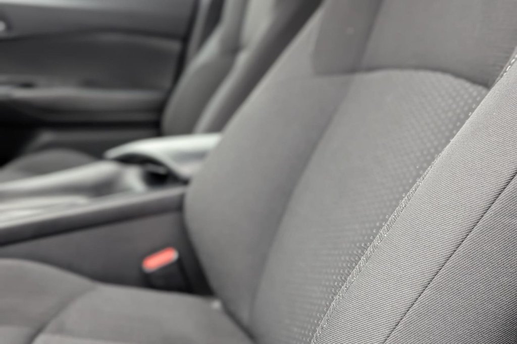 Used Toyota C-HR 2018 for sale - 78017682: Photo 28