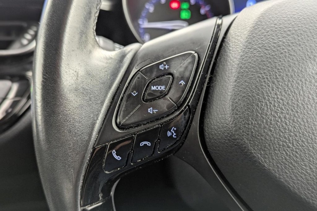 Used Toyota C-HR 2018 for sale - 78017682: Photo 33