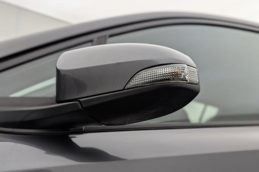 Used Toyota C-HR 2018 for sale - 78017682: Photo 38