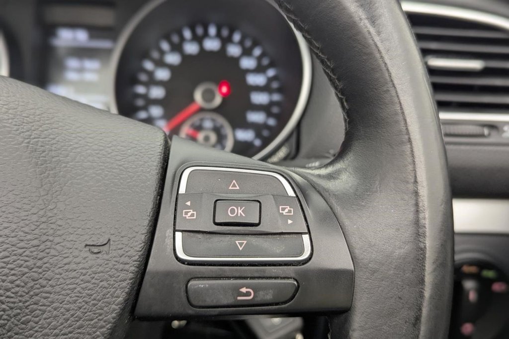 Used Volkswagen Golf 2014 for sale - 77594333: Photo 32