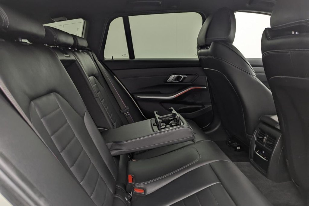 Used BMW 3 Series 2022 for sale - 77211928: Photo 16
