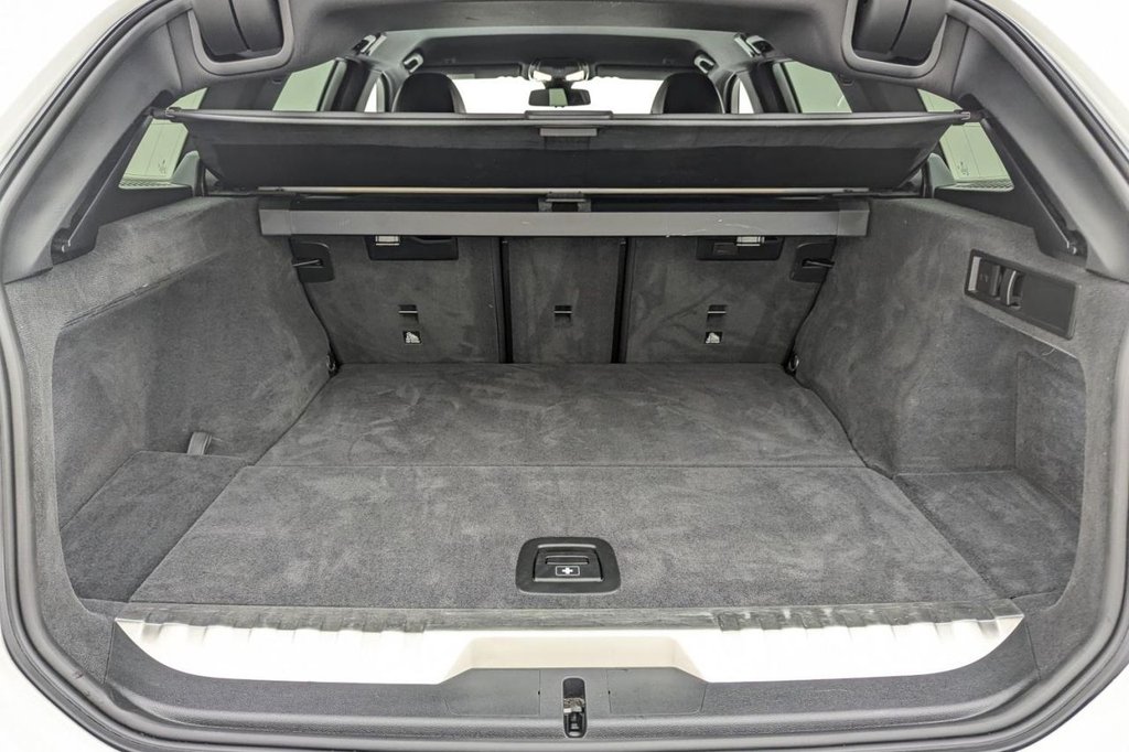 Used BMW 3 Series 2022 for sale - 77211928: Photo 17