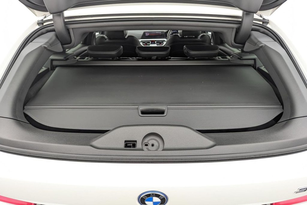 Used BMW 3 Series 2022 for sale - 77211928: Photo 20