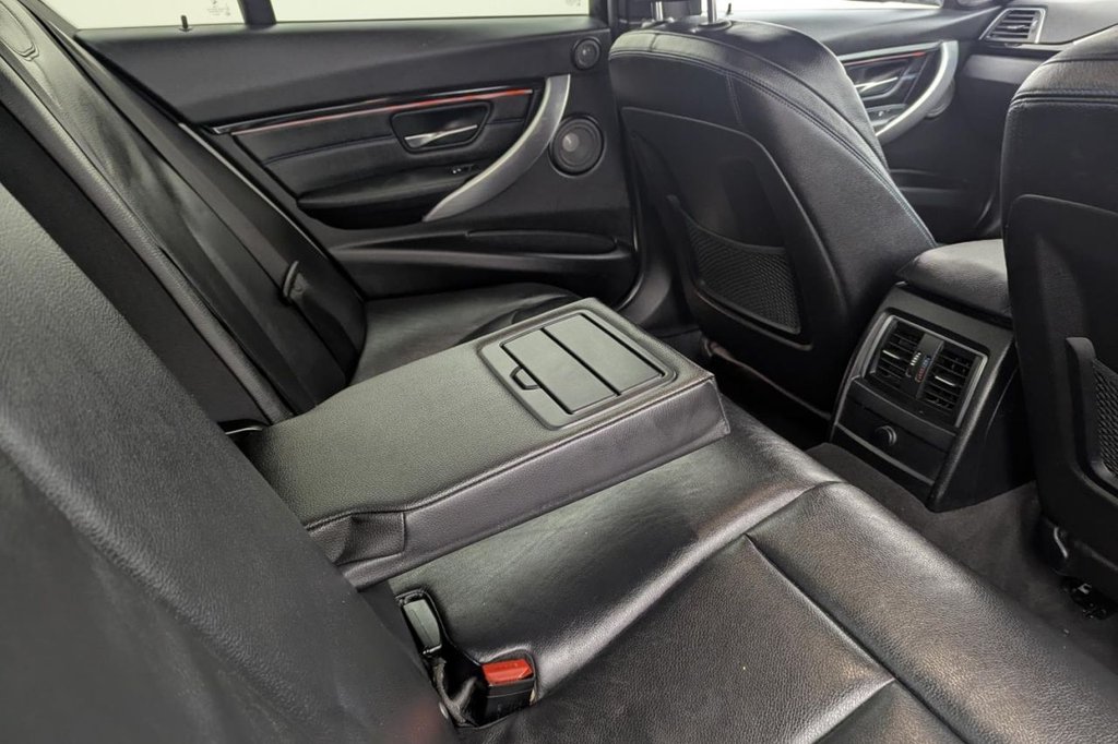 Used BMW 3 Series 2018 for sale - 77384605: Photo 18