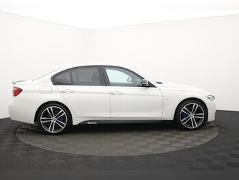 Used BMW 3 Series 2018 for sale - 77384605: Photo