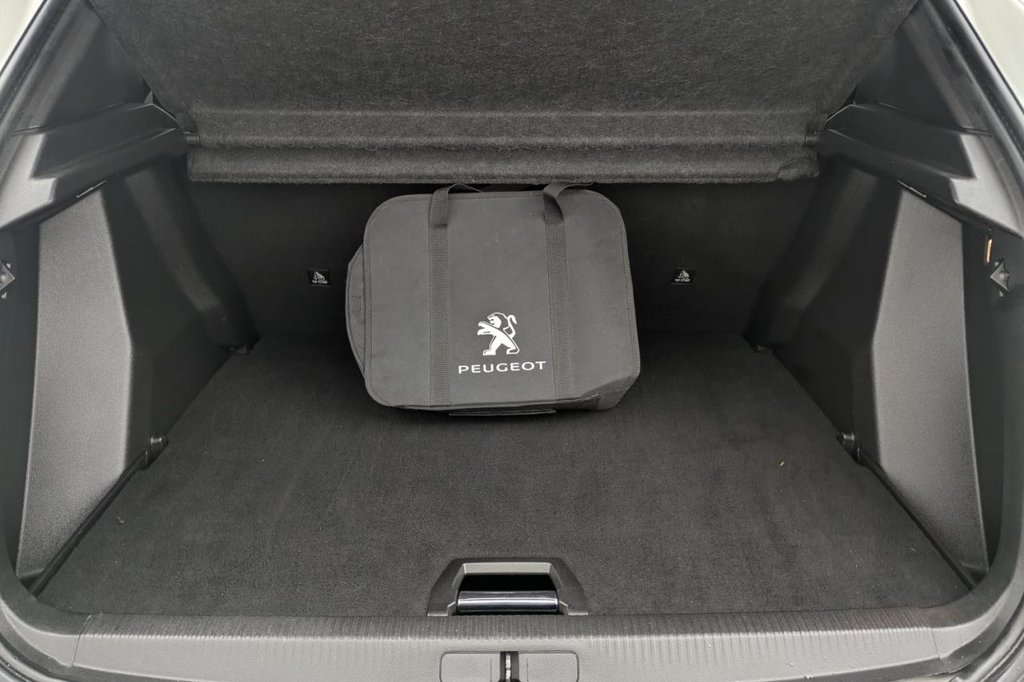 Used Peugeot 2008 2021 for sale - 77636660: Photo 20