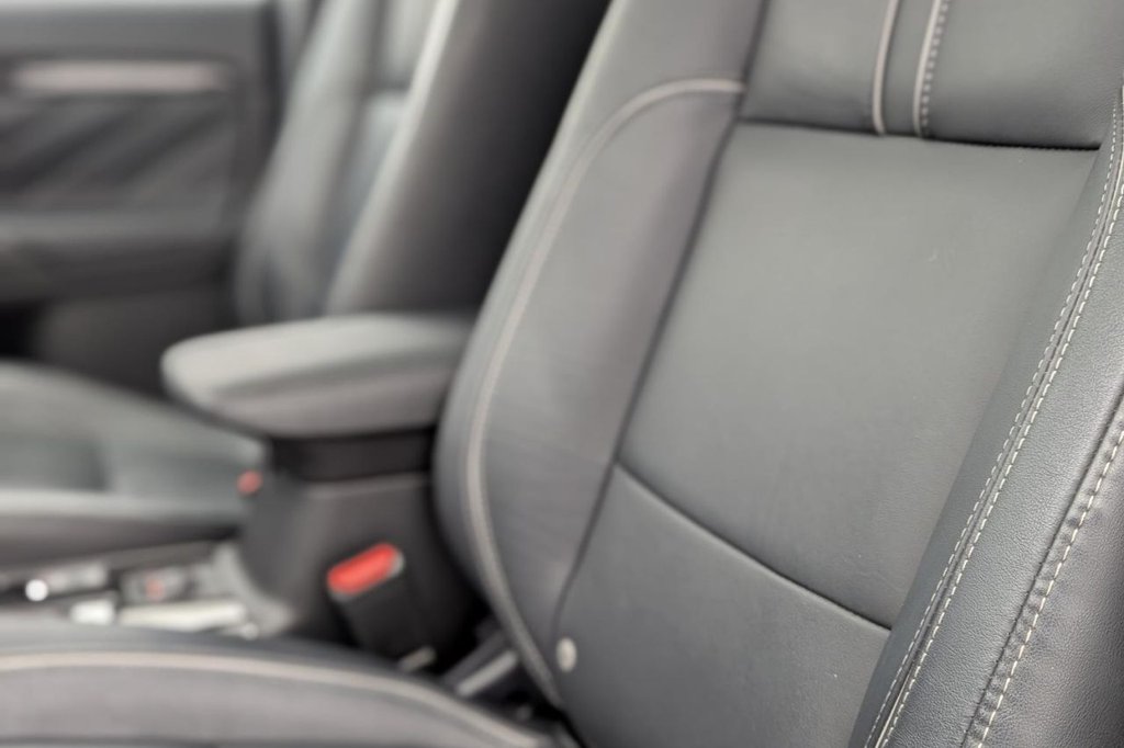 Used Mitsubishi Outlander 2017 for sale - 77212260: Photo 25