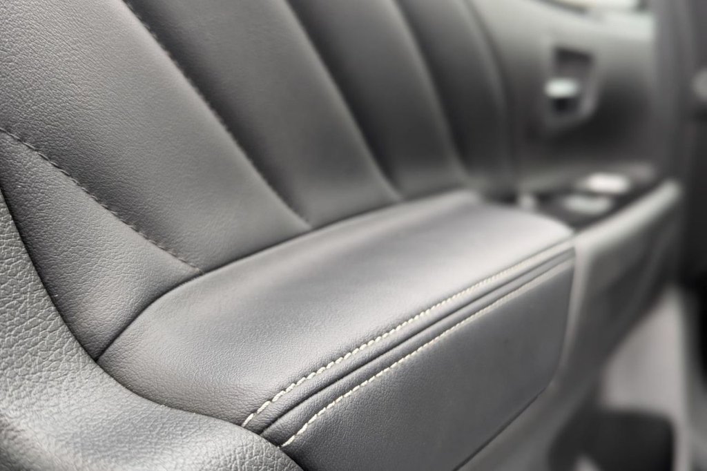 Used Mitsubishi Outlander 2017 for sale - 77212260: Photo 27