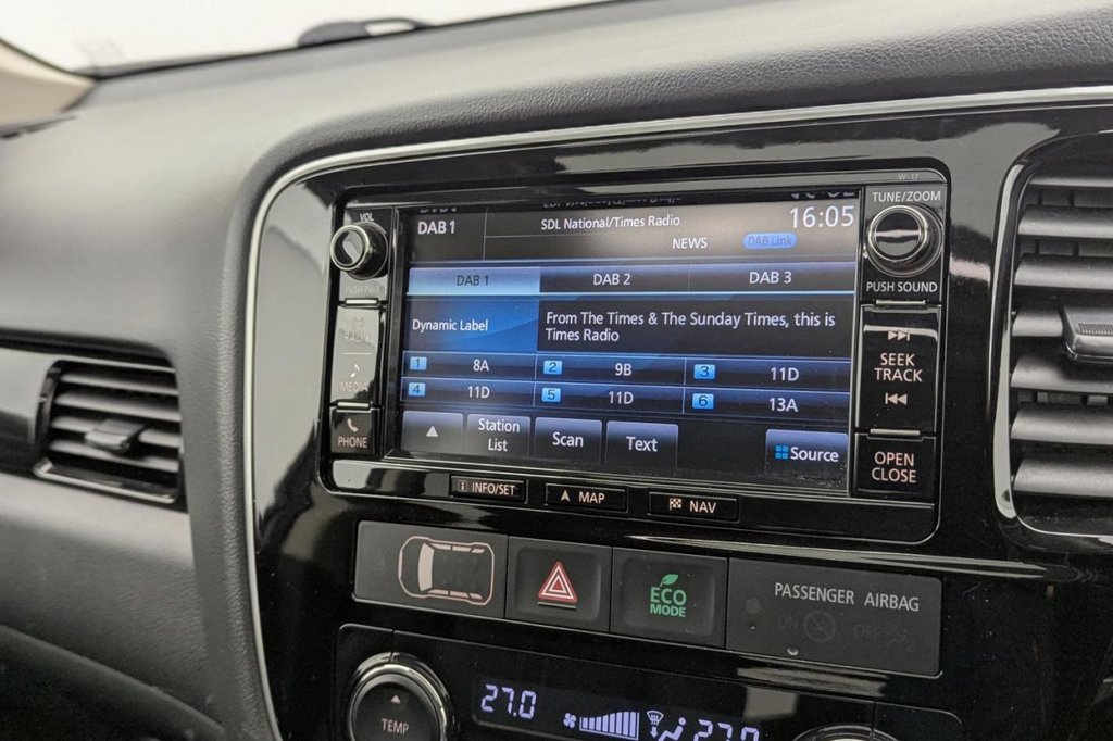 Used Mitsubishi Outlander 2017 for sale - 77212260: Photo 35