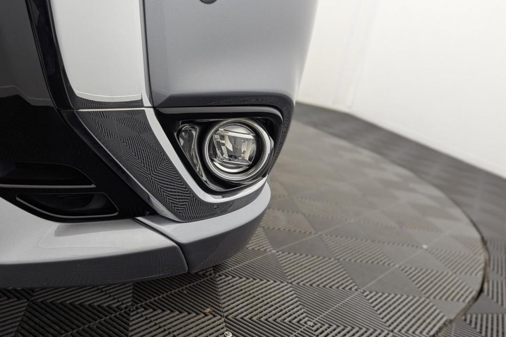 Used Mitsubishi Outlander 2017 for sale - 77212260: Photo 47