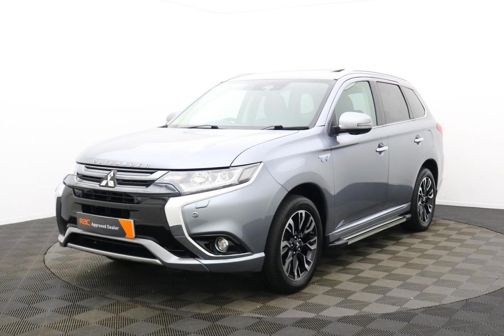 Used Mitsubishi Outlander 2017 for sale - 77212260: Photo 9