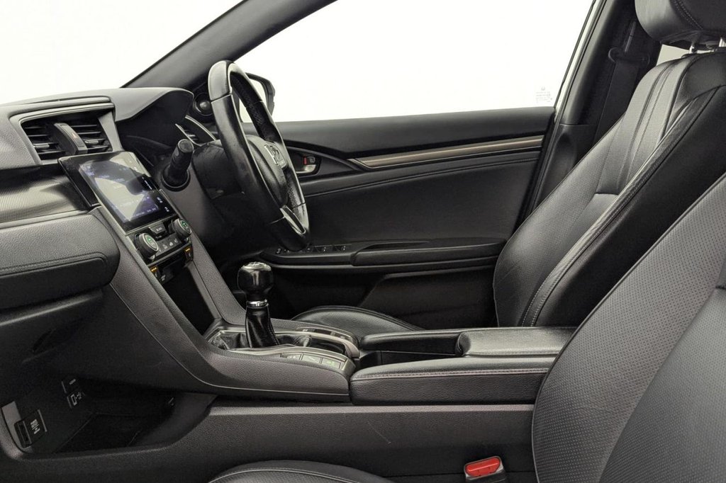 Used Honda Civic 2018 for sale - 77621793: Photo 25