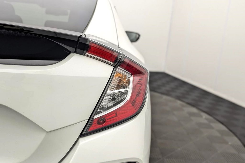 Used Honda Civic 2018 for sale - 77621793: Photo 41