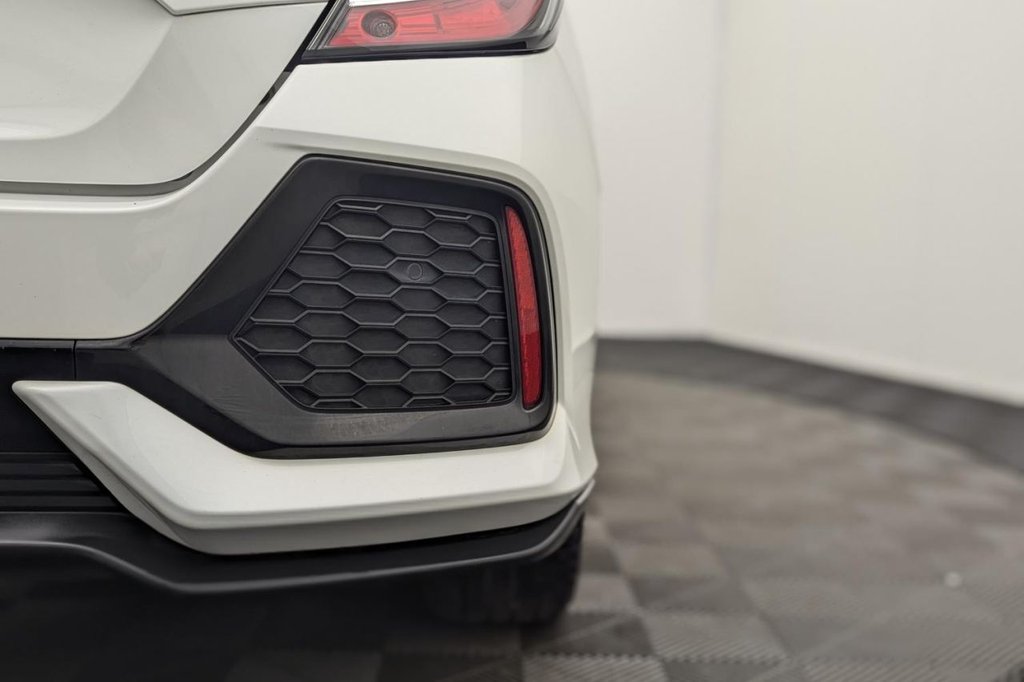 Used Honda Civic 2018 for sale - 77621793: Photo 42