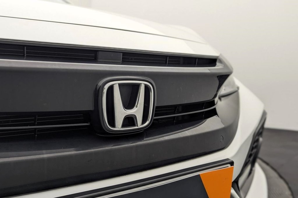 Used Honda Civic 2018 for sale - 77621793: Photo 48