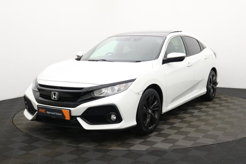 Used Honda Civic 2018 for sale - 77621793: Photo 9