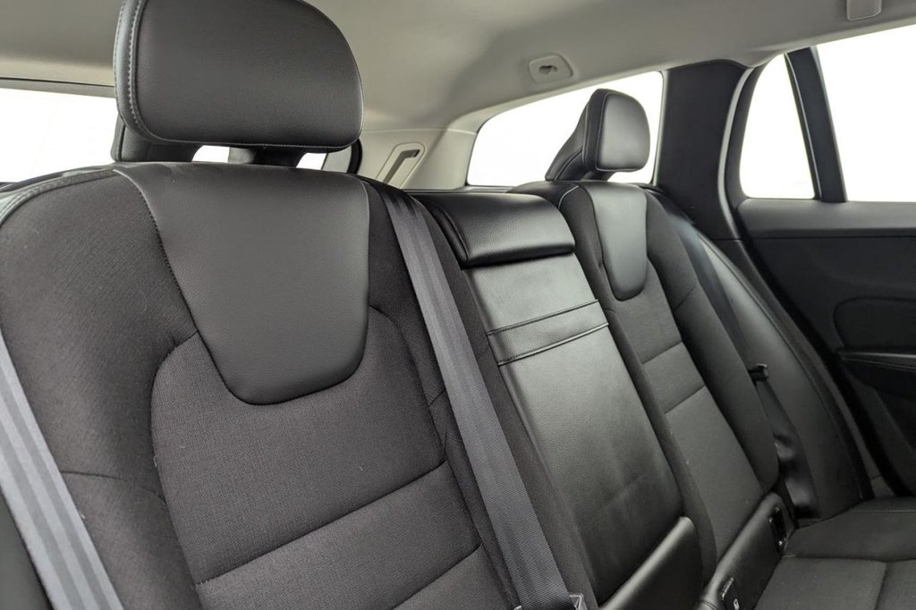 Used Volvo V60 2019 for sale - 77212040: Photo 19