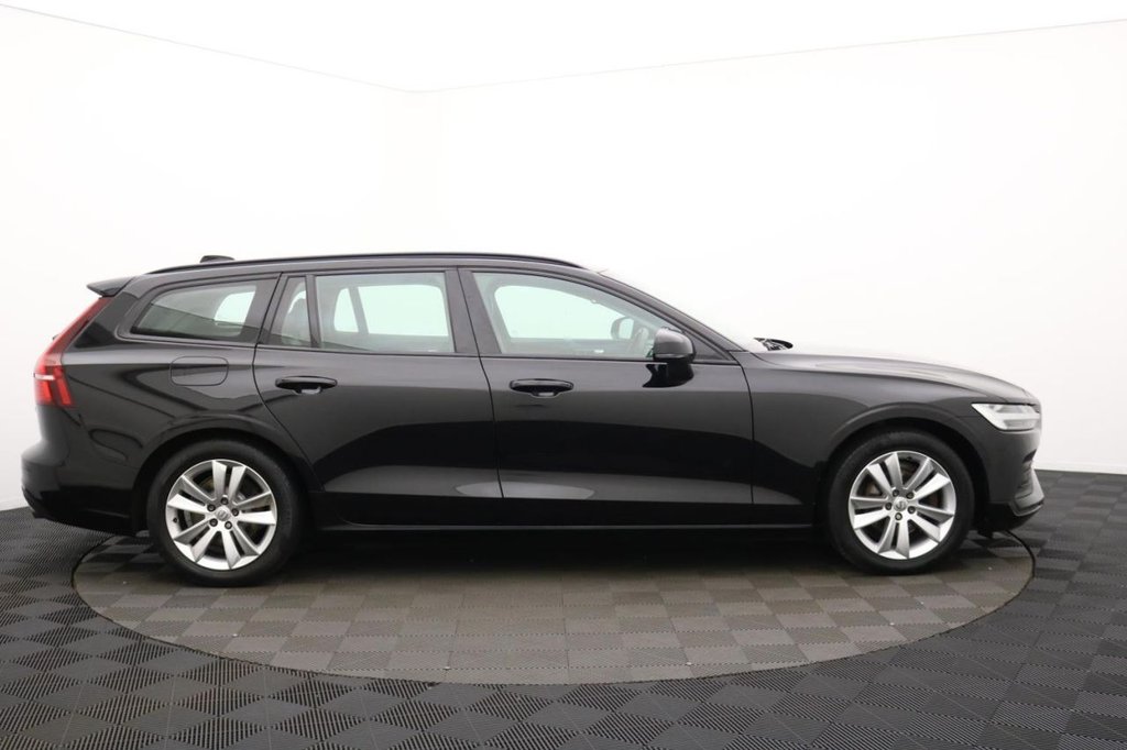 Used Volvo V60 2019 for sale - 77212040: Photo 2