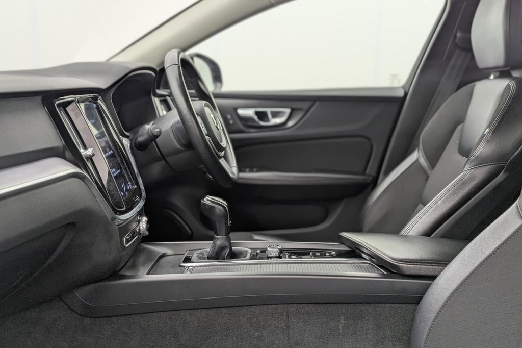 Used Volvo V60 2019 for sale - 77212040: Photo 25