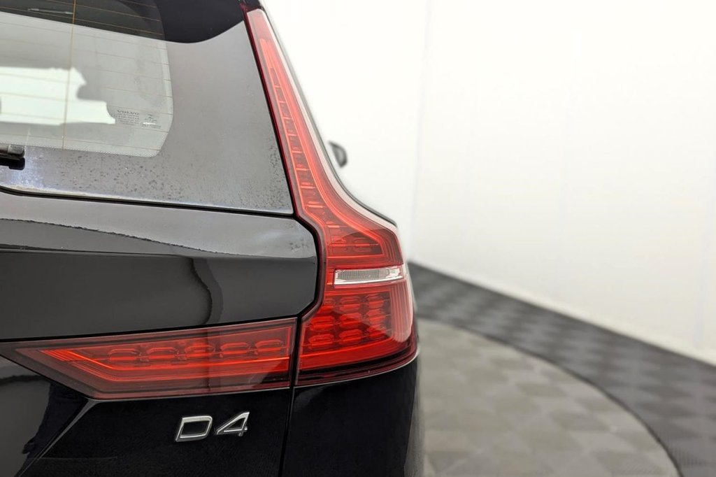 Used Volvo V60 2019 for sale - 77212040: Photo 42