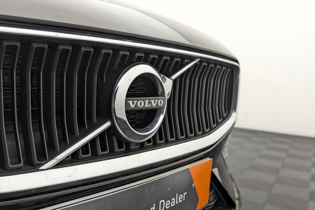 Used Volvo V60 2019 for sale - 77212040: Photo 49