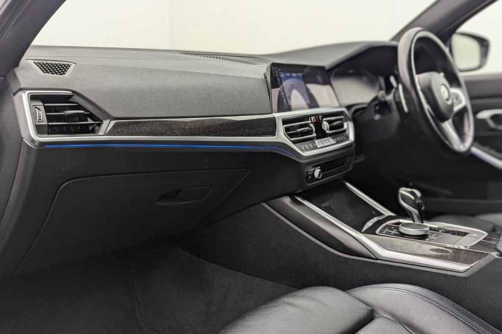 Used BMW 3 Series 2021 for sale - 77211876: Photo 15