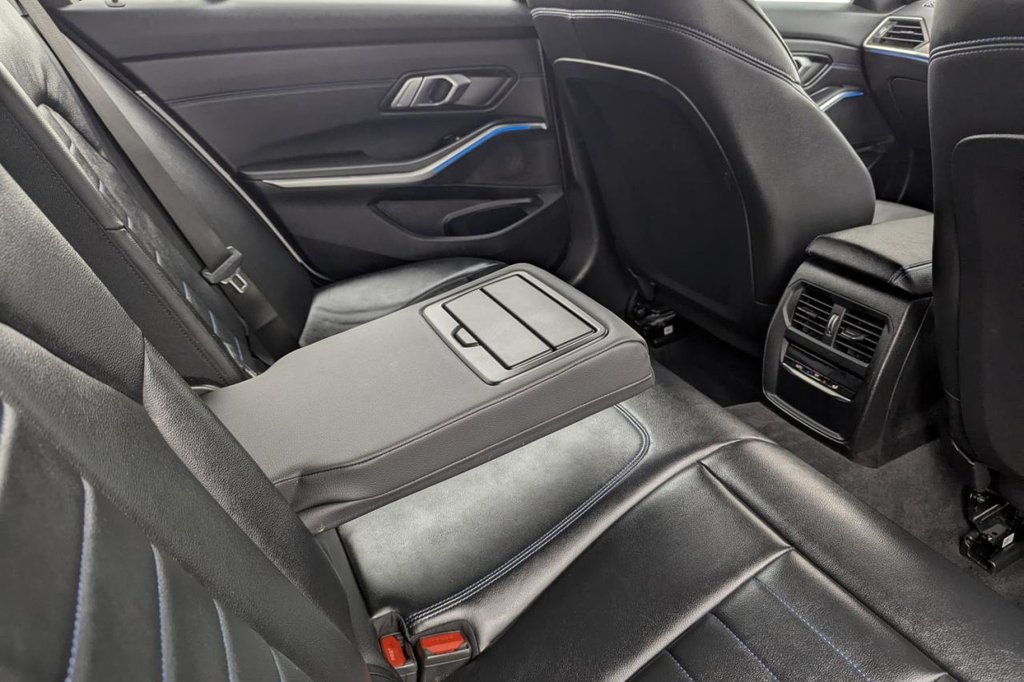 Used BMW 3 Series 2021 for sale - 77211876: Photo 21