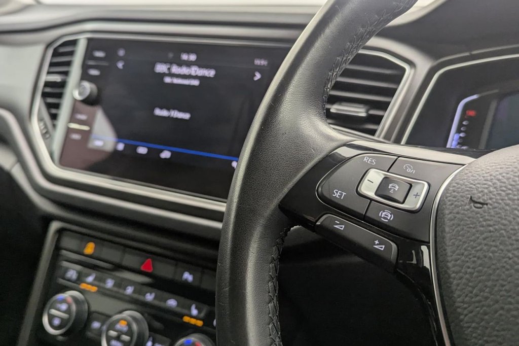 Used Volkswagen T-Roc 2019 for sale - 78017103: Photo 14