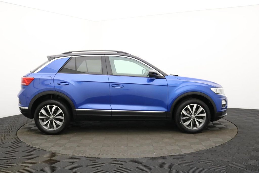 Used Volkswagen T-Roc 2019 for sale - 78017103: Photo 2