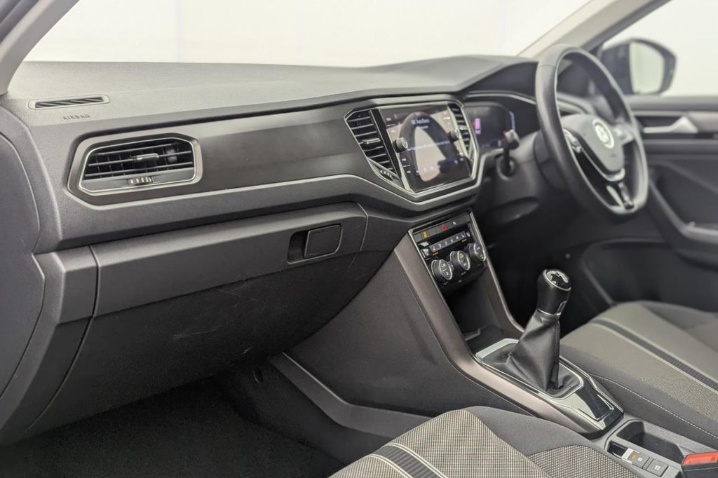 Used Volkswagen T-Roc 2019 for sale - 78017103: Photo 22