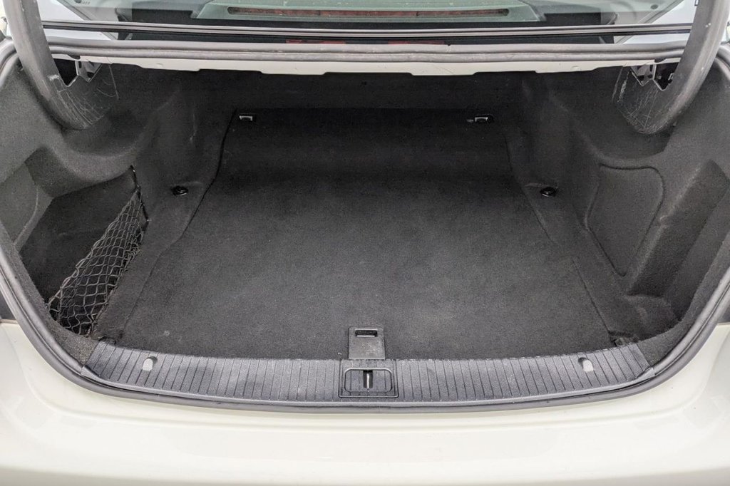 Used Mercedes-Benz E Class 2014 for sale - 77212271: Photo 17