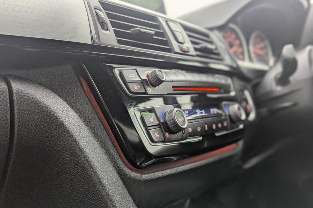 Used BMW 4 Series 2018 for sale - 77534946: Photo 31