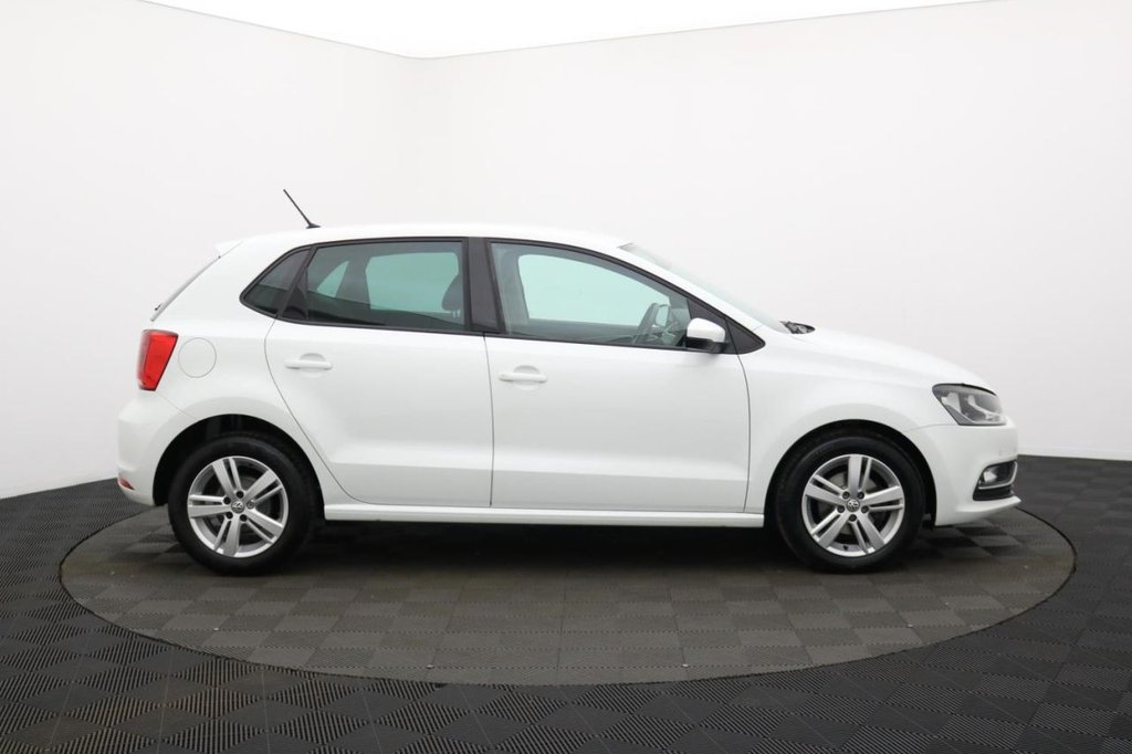 Used Volkswagen Polo 2017 for sale - 78017661: Photo 2