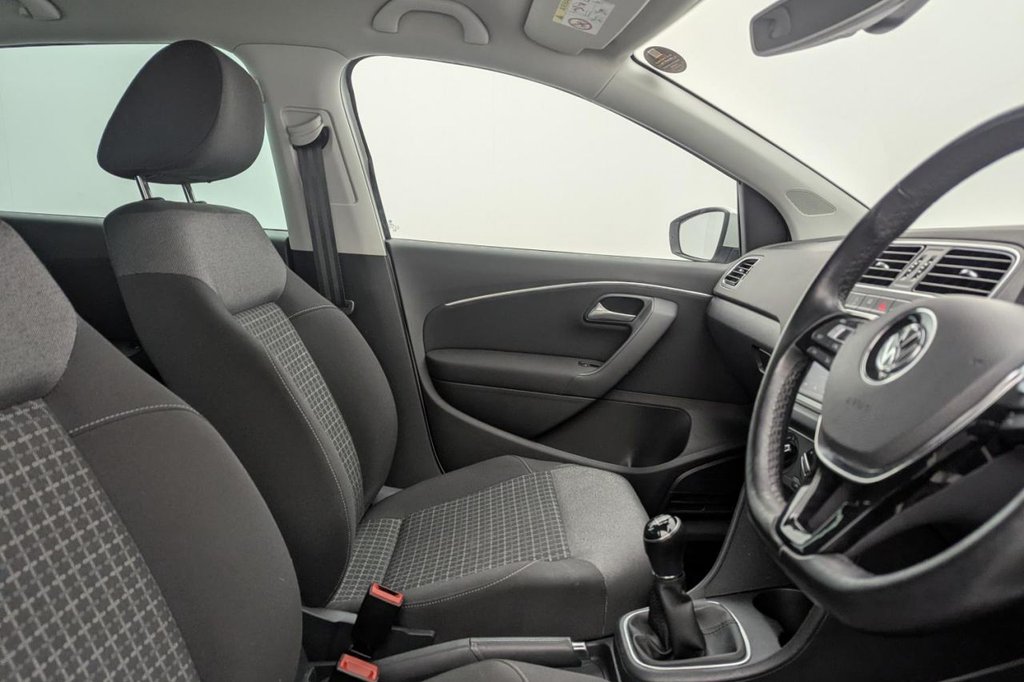 Used Volkswagen Polo 2017 for sale - 78017661: Photo 3