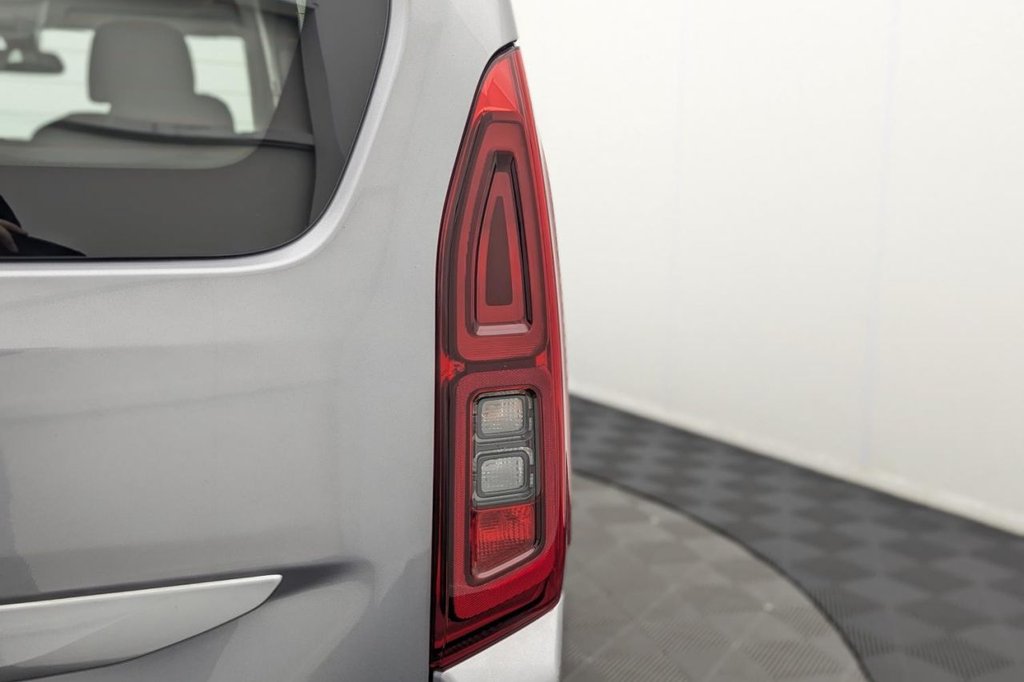 Used Vauxhall Combo Life 2019 for sale - 77211913: Photo 42