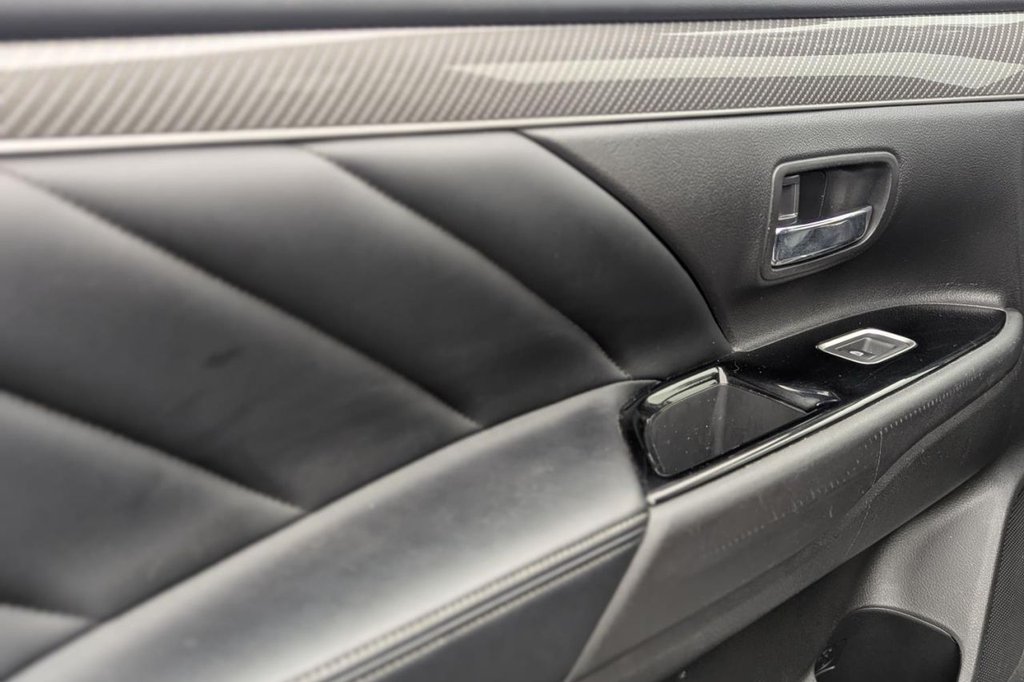 Used Mitsubishi Outlander 2020 for sale - 77356264: Photo 28