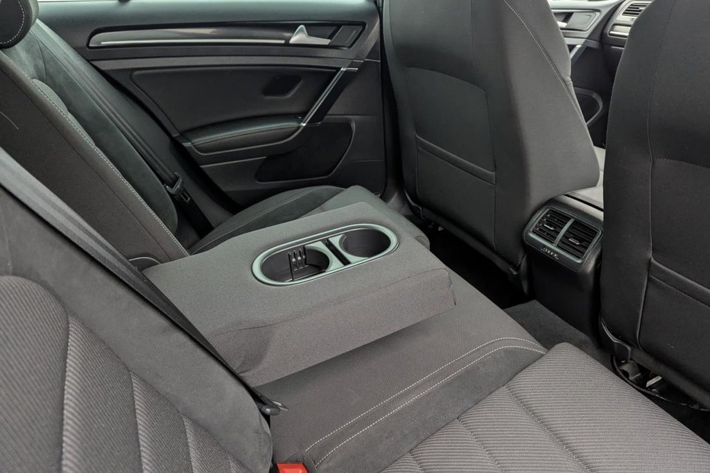 Used Volkswagen Golf 2019 for sale - 77920415: Photo 24