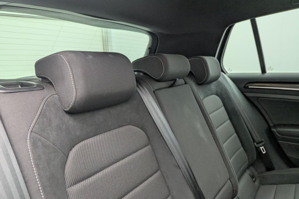 Used Volkswagen Golf 2019 for sale - 77920415: Photo 25