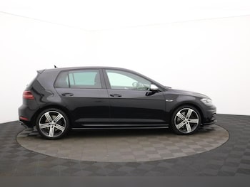 Used Volkswagen Golf 2019 for sale - 77920415: Photo
