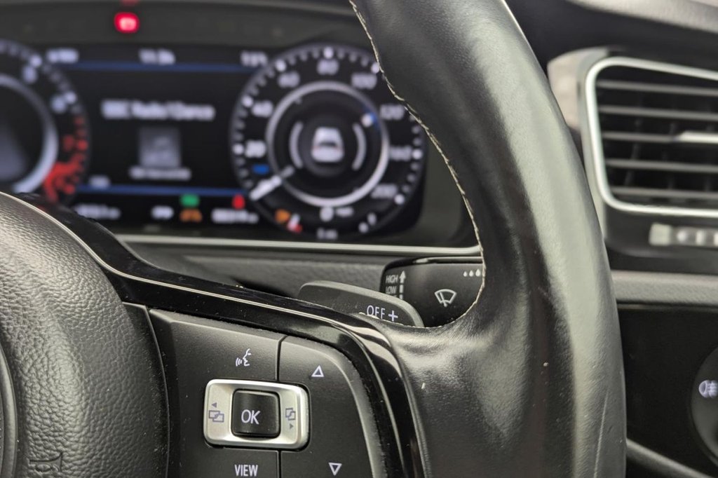 Used Volkswagen Golf 2019 for sale - 77920415: Photo 43