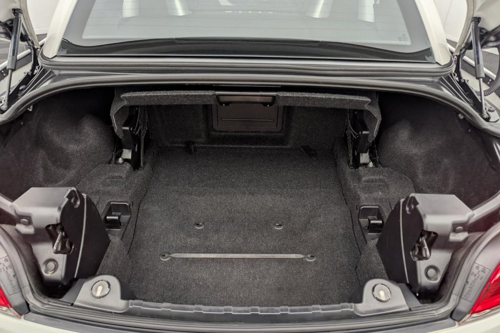 Used BMW Z4 2012 for sale - 77211911: Photo 29