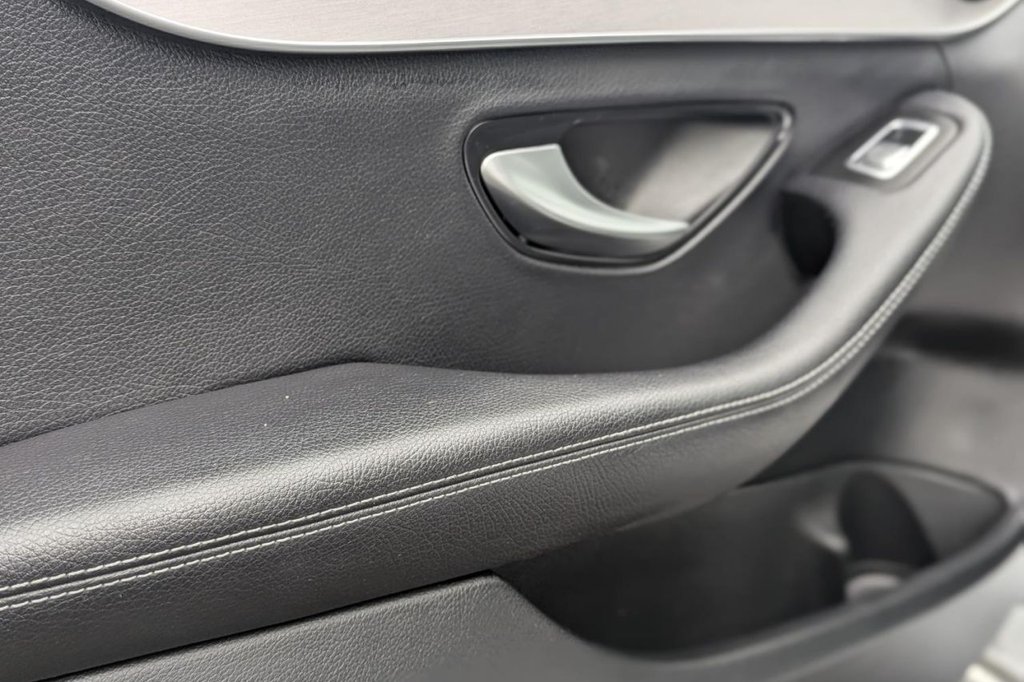 Used Mercedes-Benz C Class 2021 for sale - 78003476: Photo 31