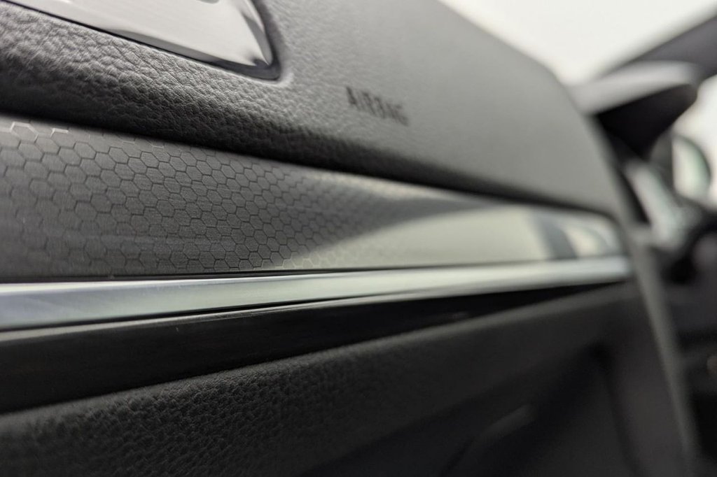 Used Volkswagen Golf 2017 for sale - 77212278: Photo 21