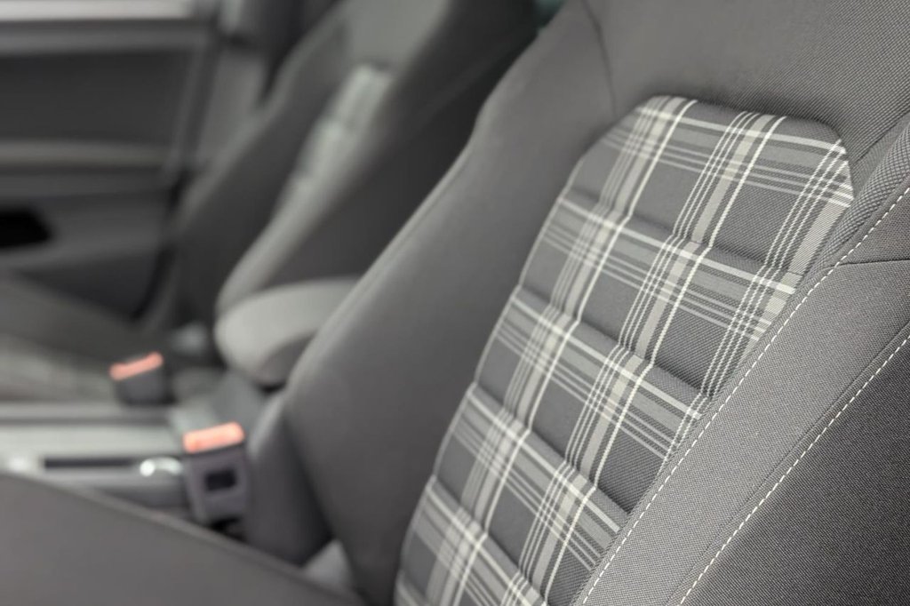 Used Volkswagen Golf 2017 for sale - 77212278: Photo 26