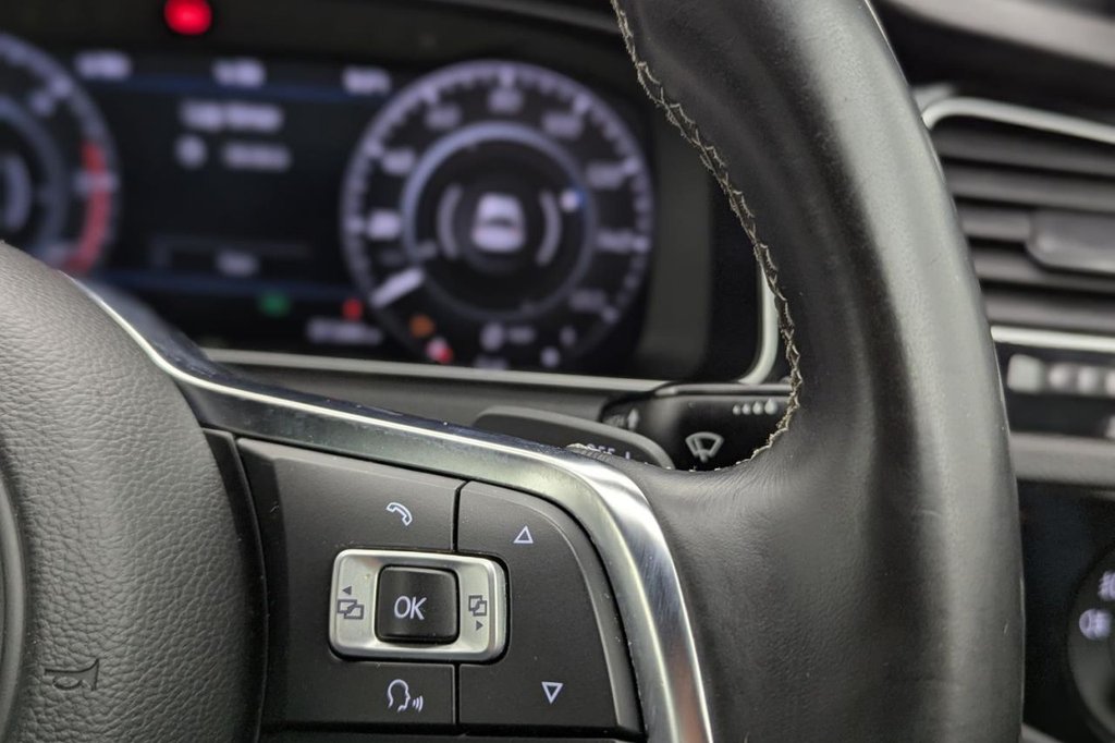 Used Volkswagen Golf 2017 for sale - 77212278: Photo 34