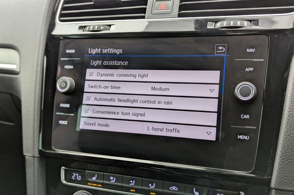 Used Volkswagen Golf 2017 for sale - 77212278: Photo 39