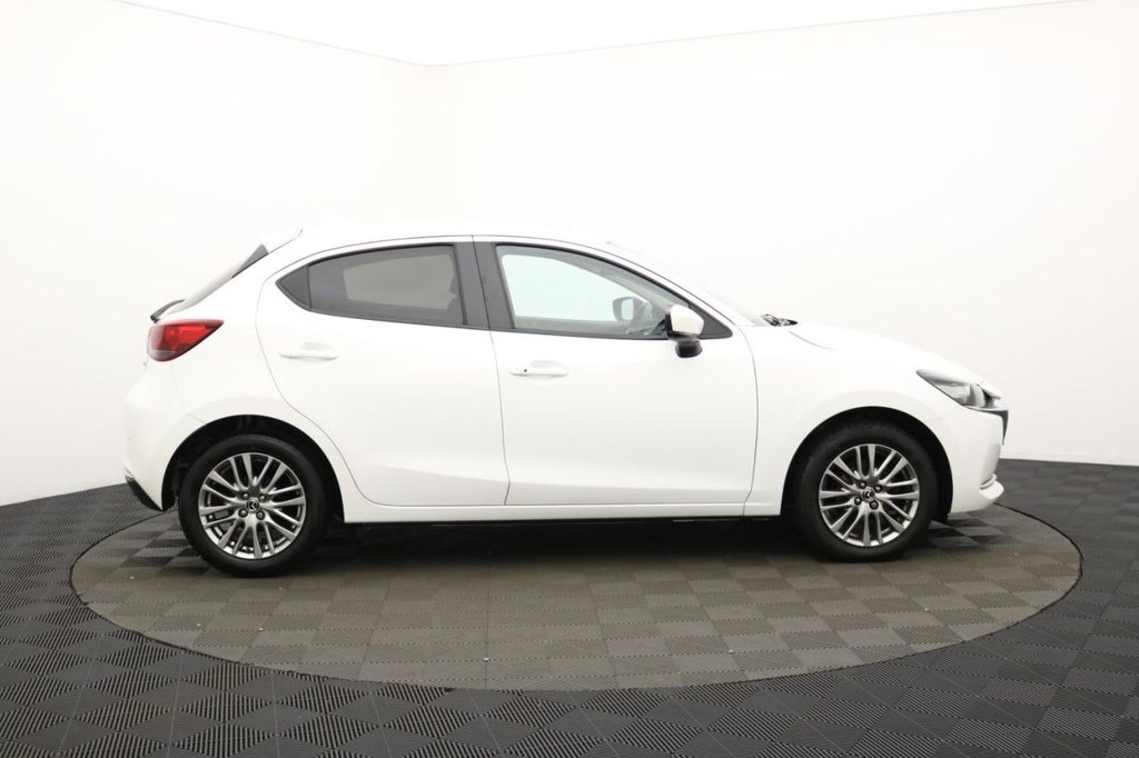 Used Mazda Mazda2 2022 for sale - 77212880: Photo 2